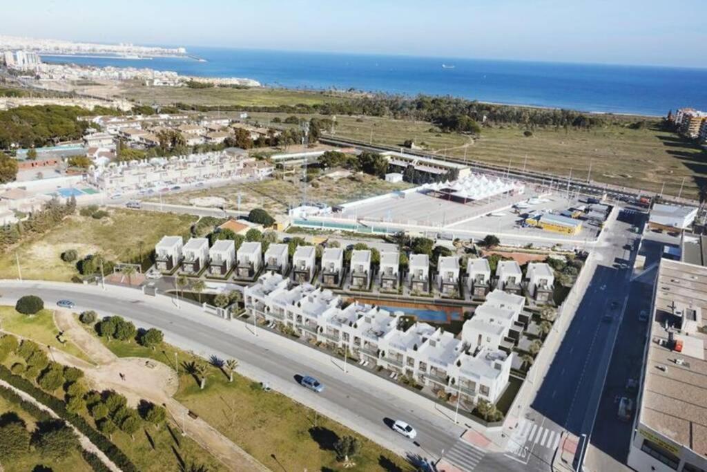 Sun Terrace Apartment Torrevieja Exterior foto